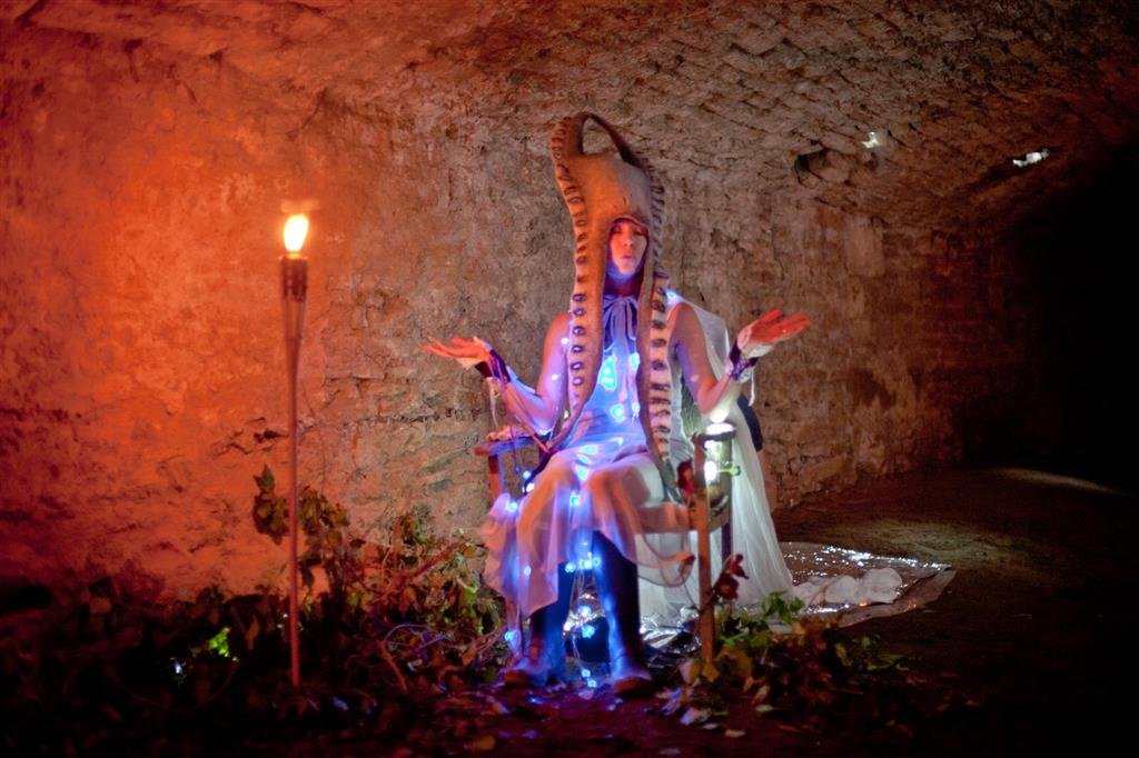Photograph from Tales of the Tunnels by Alex Green.